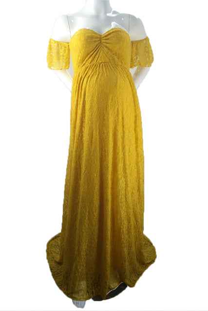 Felicity's Lace Photoshoot Gown — Image 2 | TG Clothing Co. LLC