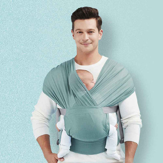 Soleil's Newborn Hugging Sling